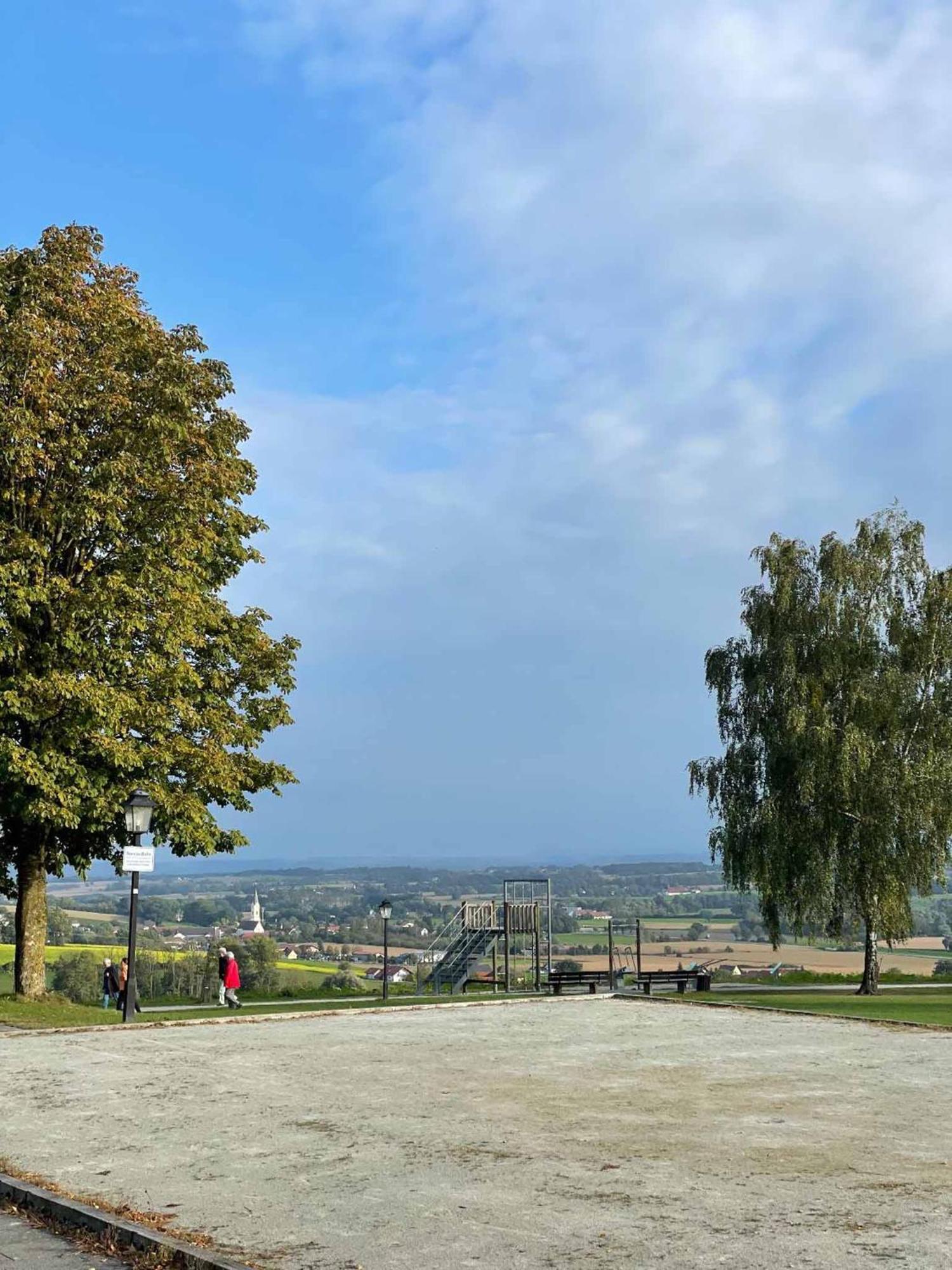 Appartement Am Brunnenplatzl Mit Bademantelzugang Bad Griesbach  Bagian luar foto