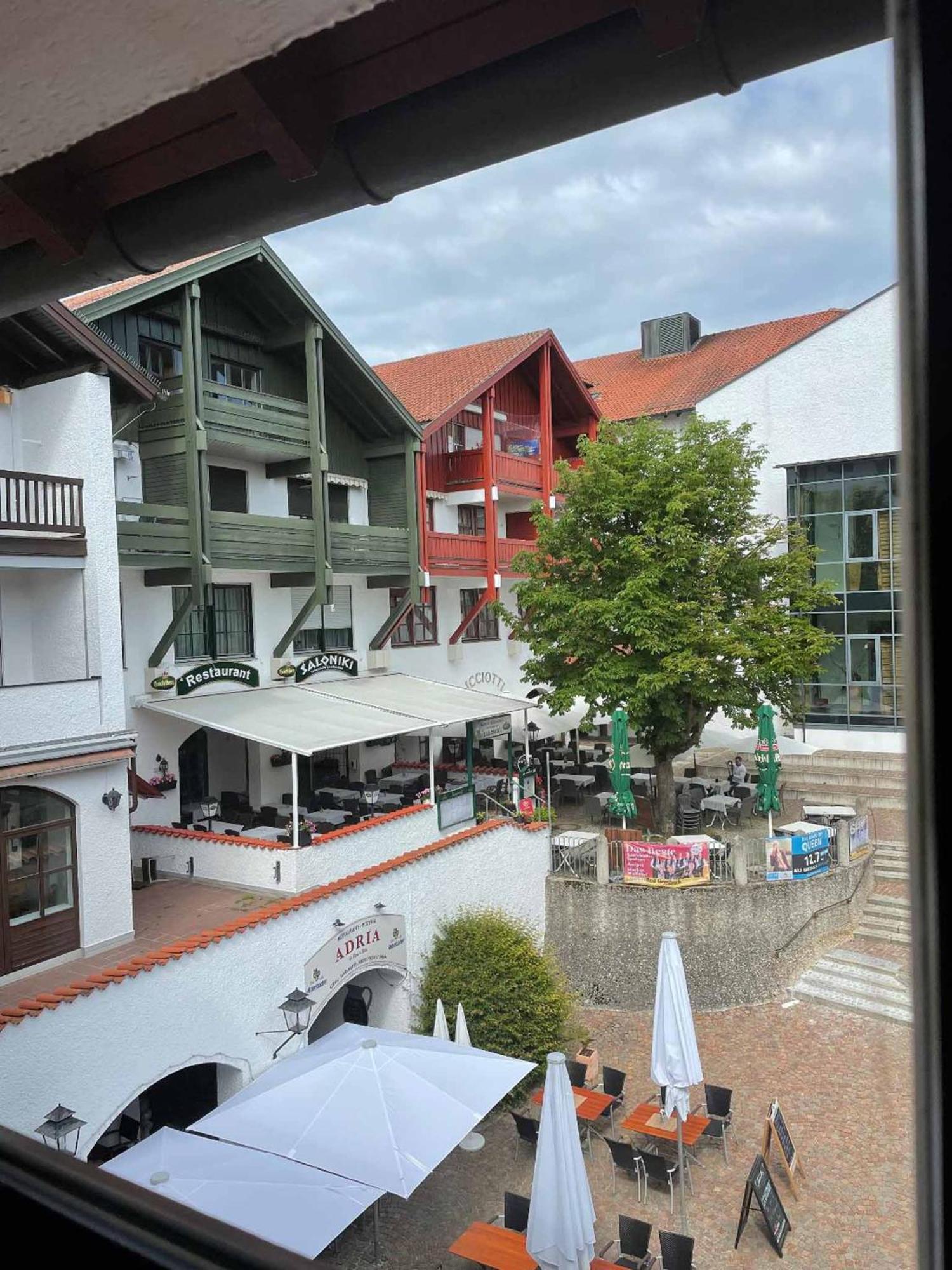 Appartement Am Brunnenplatzl Mit Bademantelzugang Bad Griesbach  Bagian luar foto